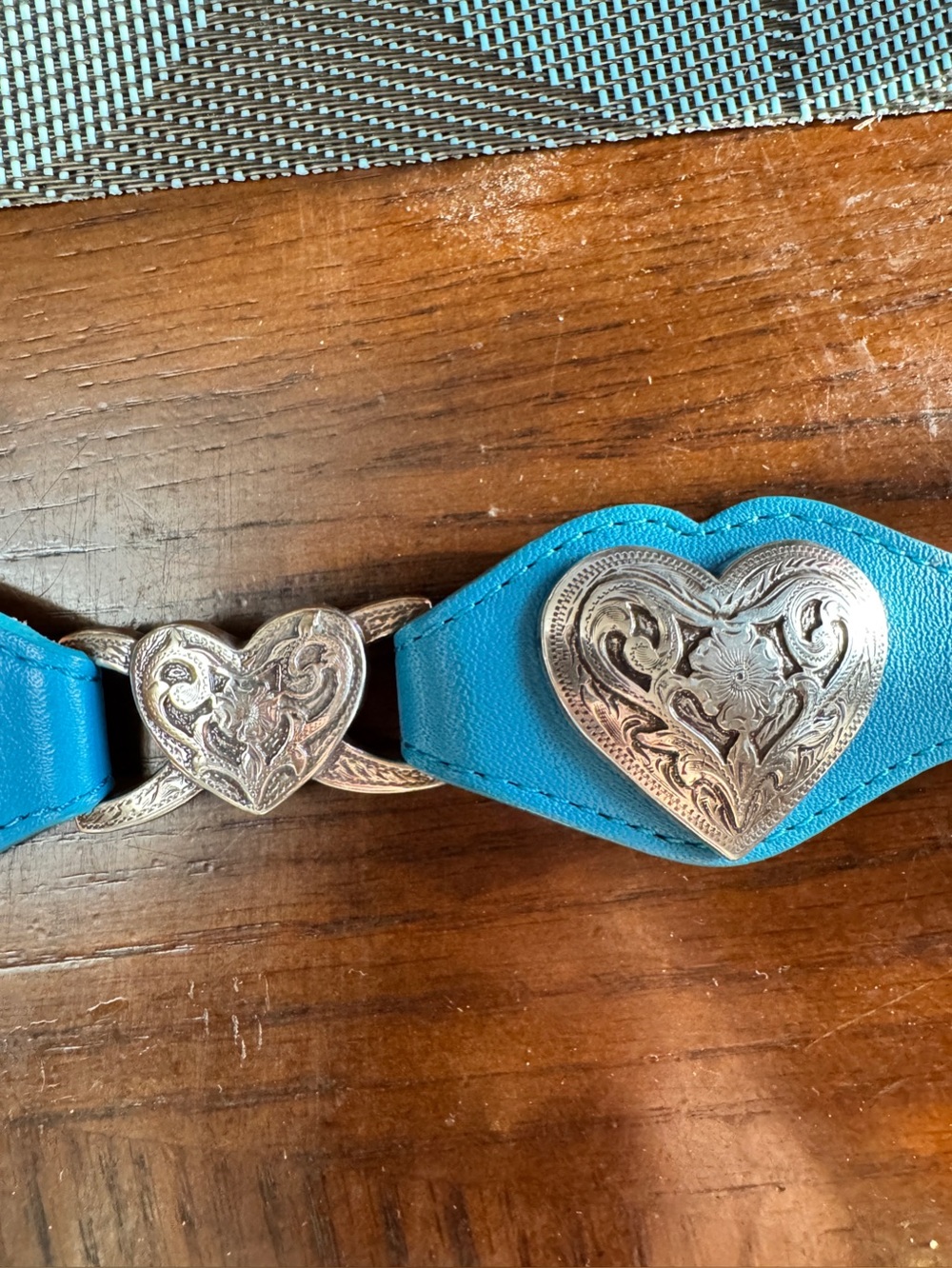 Tony Lama Turquoise Heart Concho Western Belt with Silver-Tone Buckle - Picture 7 of 8